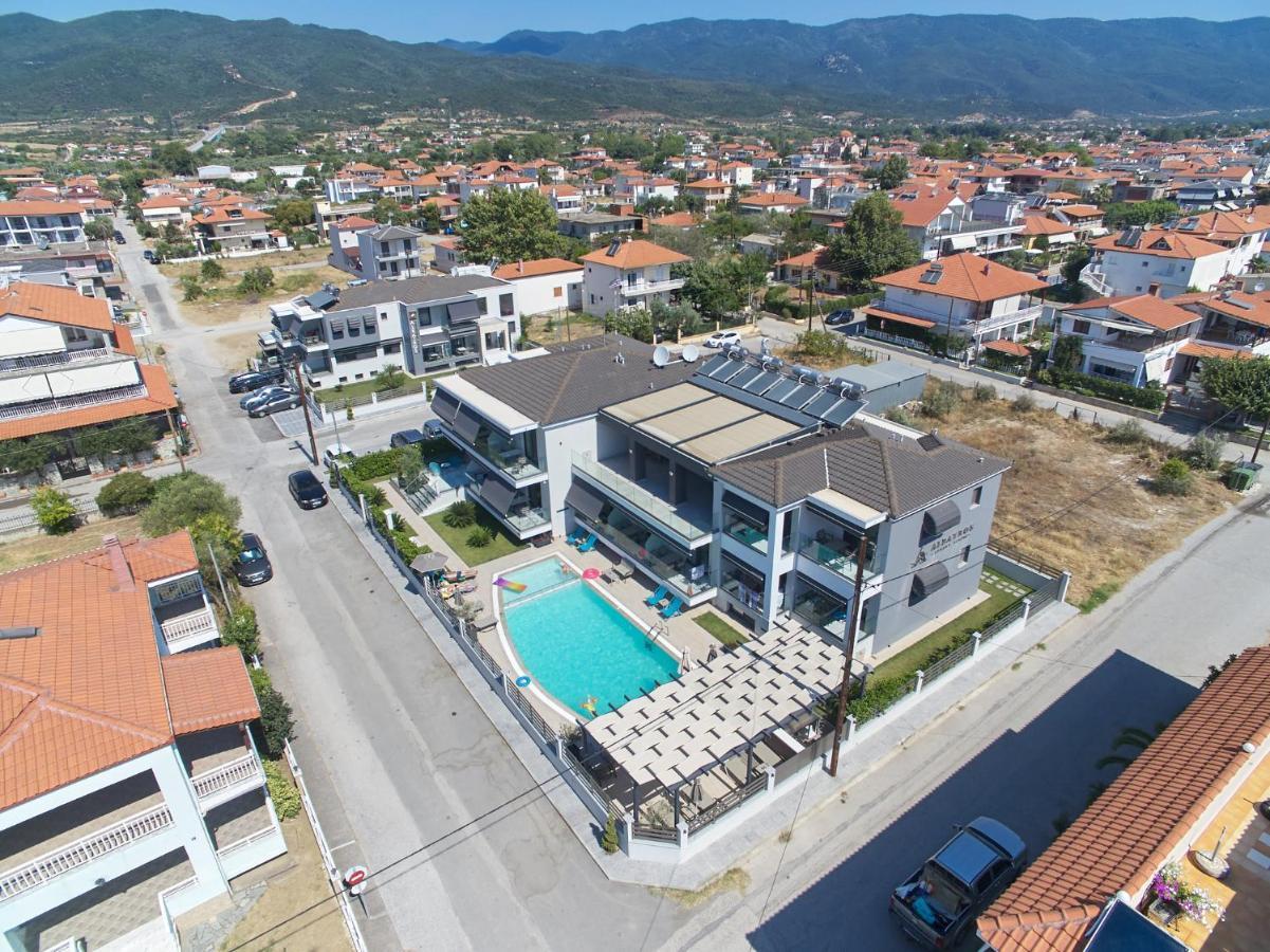 Albatros Suites Nea Vrasna Exterior foto