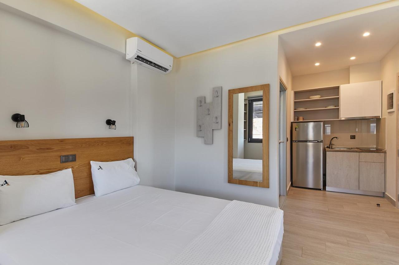 Albatros Suites Nea Vrasna Exterior foto