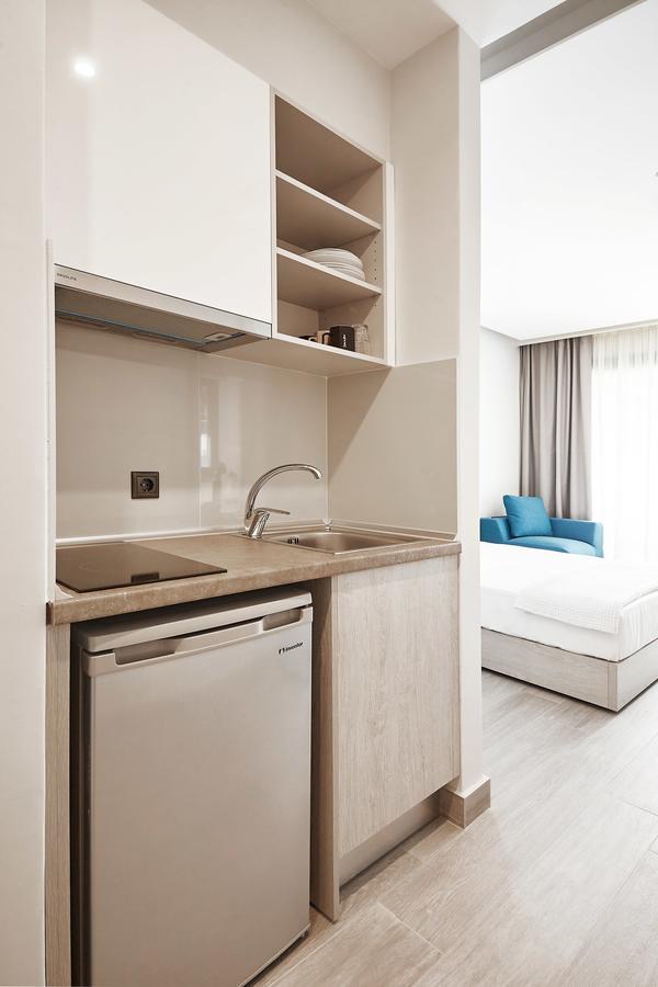 Albatros Suites Nea Vrasna Exterior foto