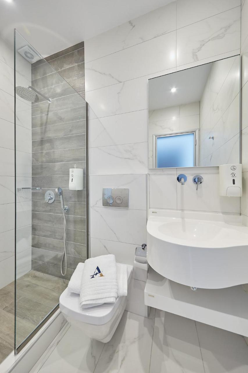 Albatros Suites Nea Vrasna Exterior foto